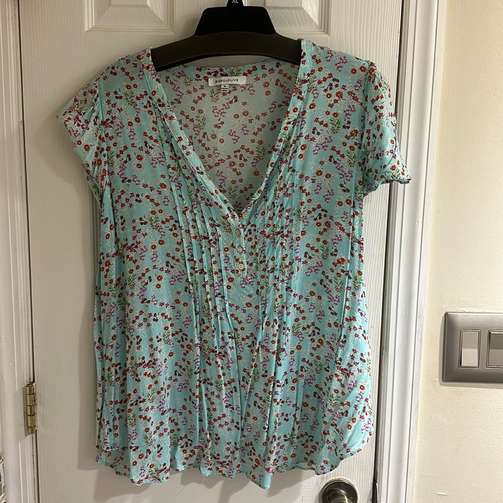 Woman’s top